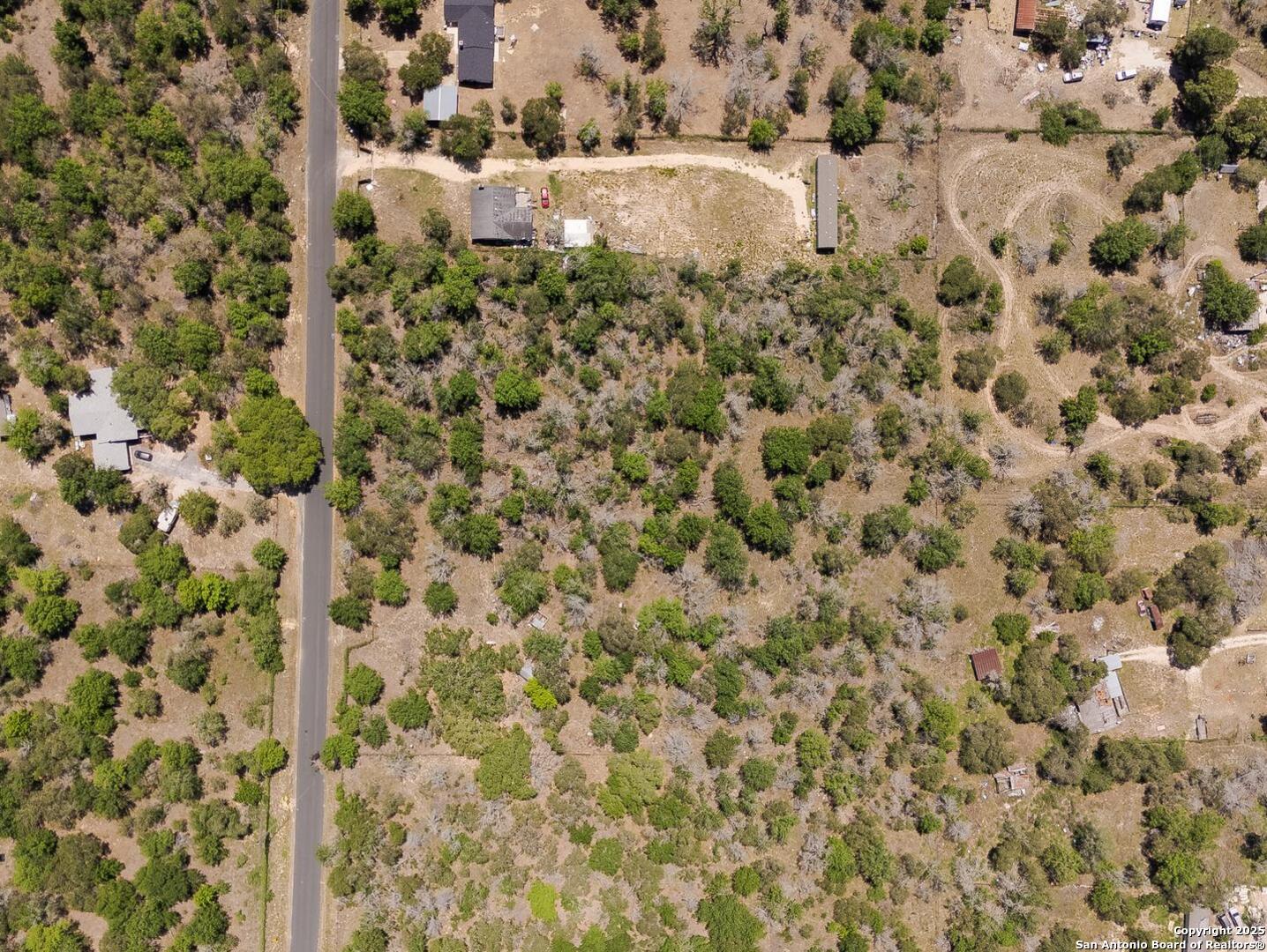 main property photo 15