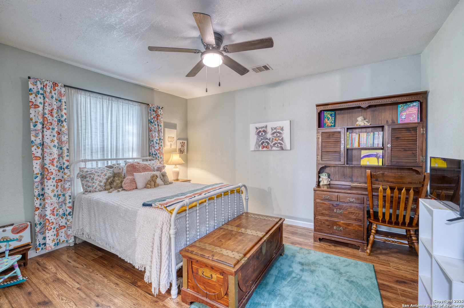 main property photo 15