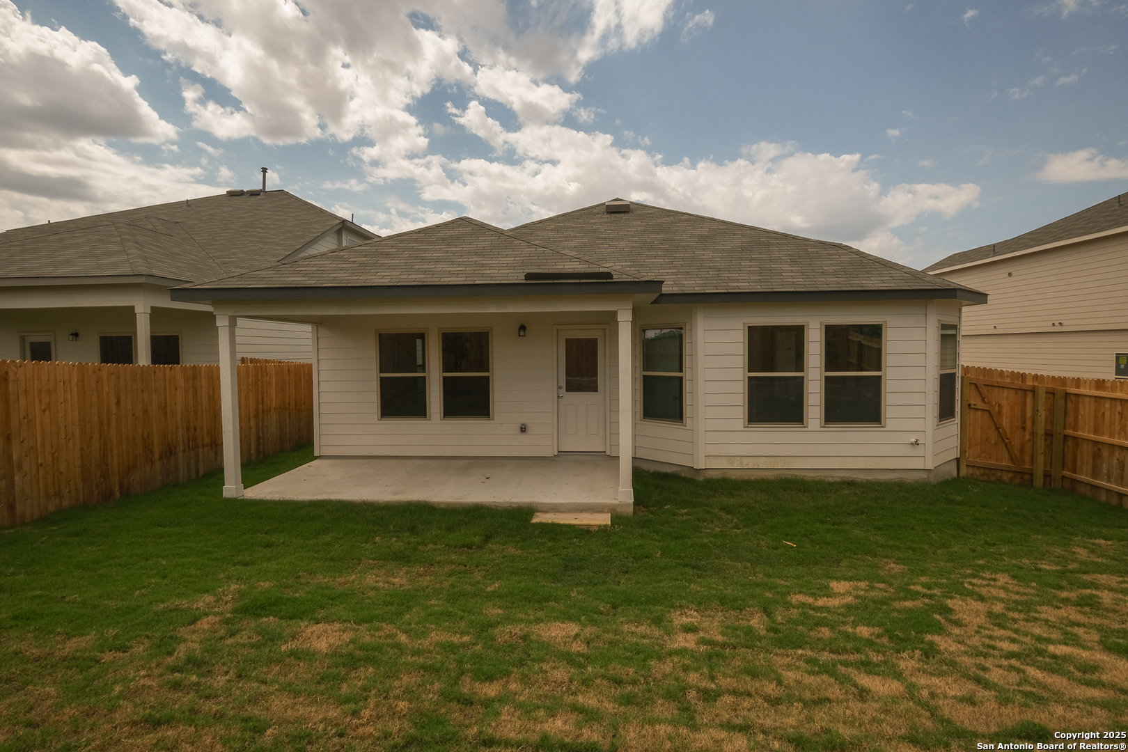 property viewer photo 21