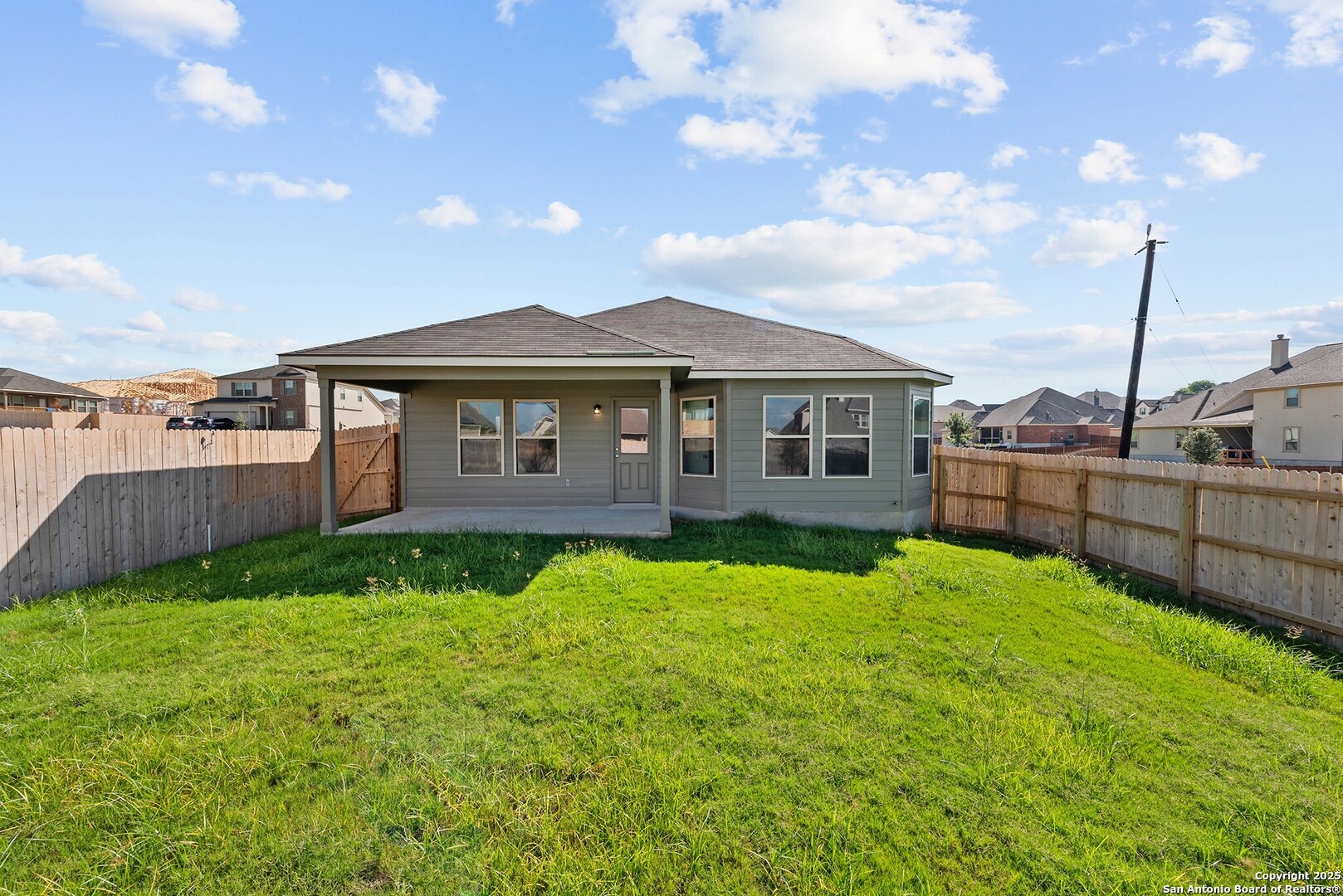 property viewer photo 30