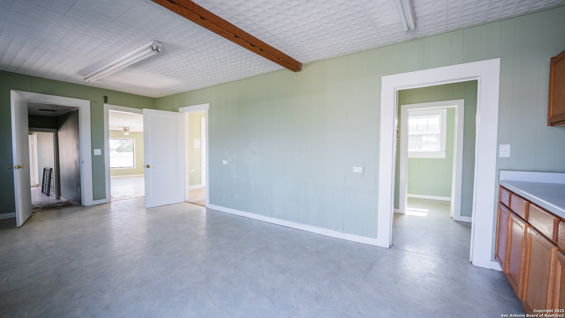main property photo 47