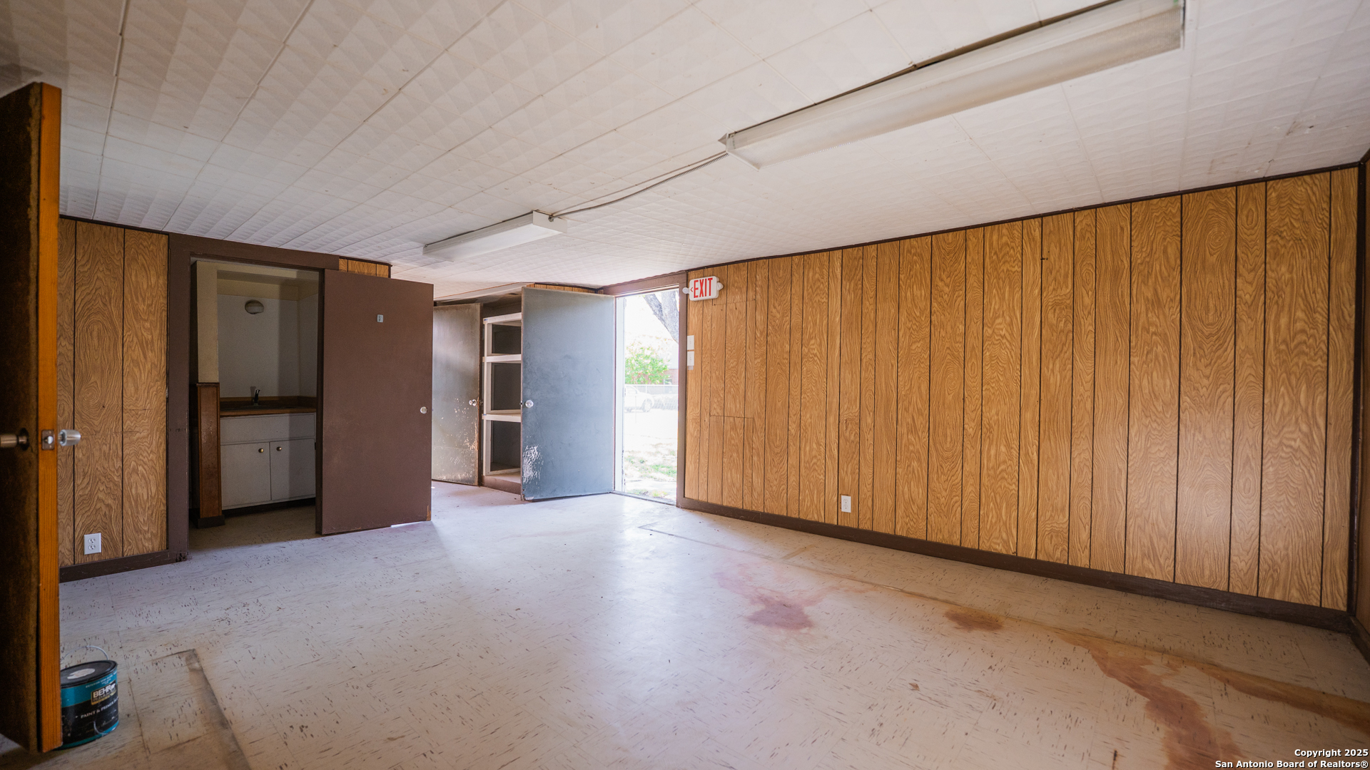 main property photo 53