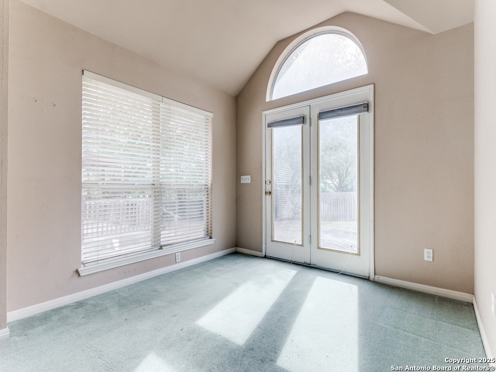 property viewer photo 13