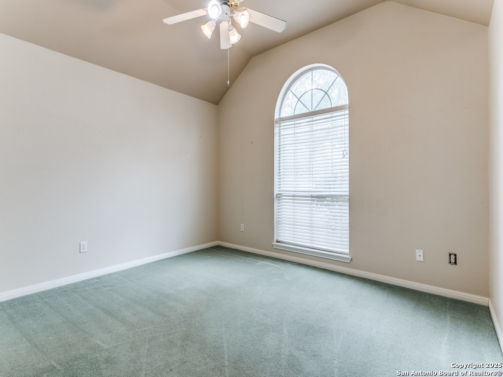 property viewer photo 17
