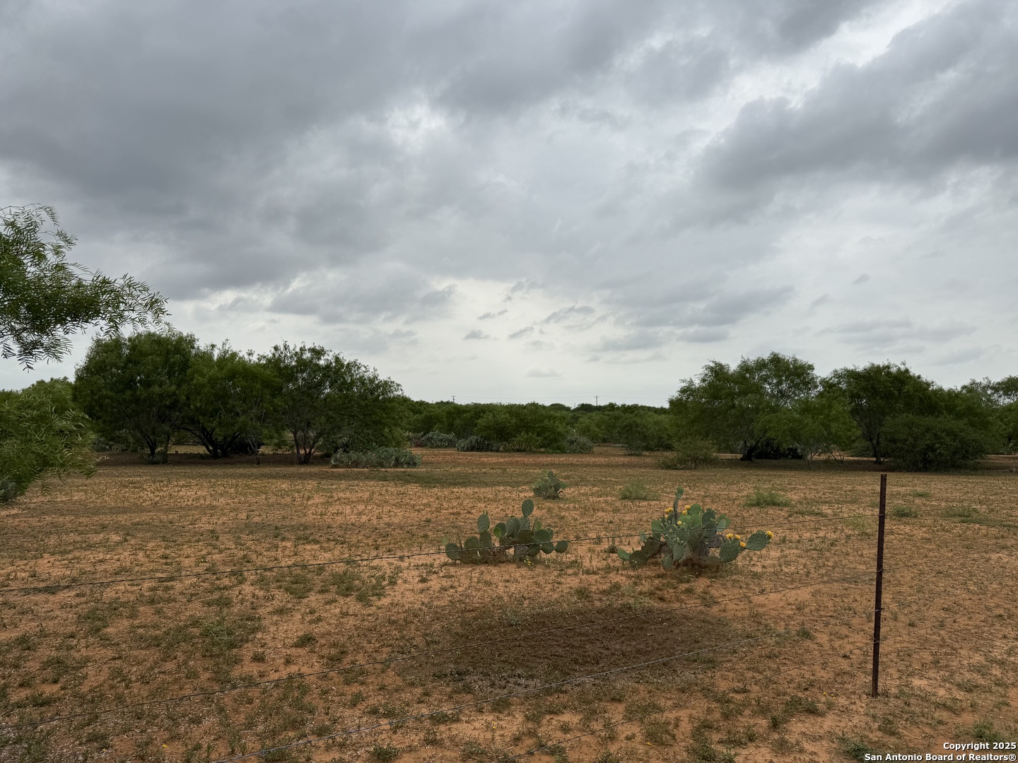 main property photo 12