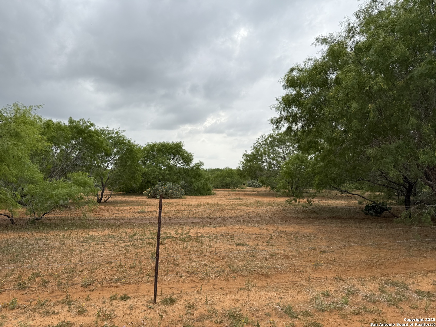 main property photo 13