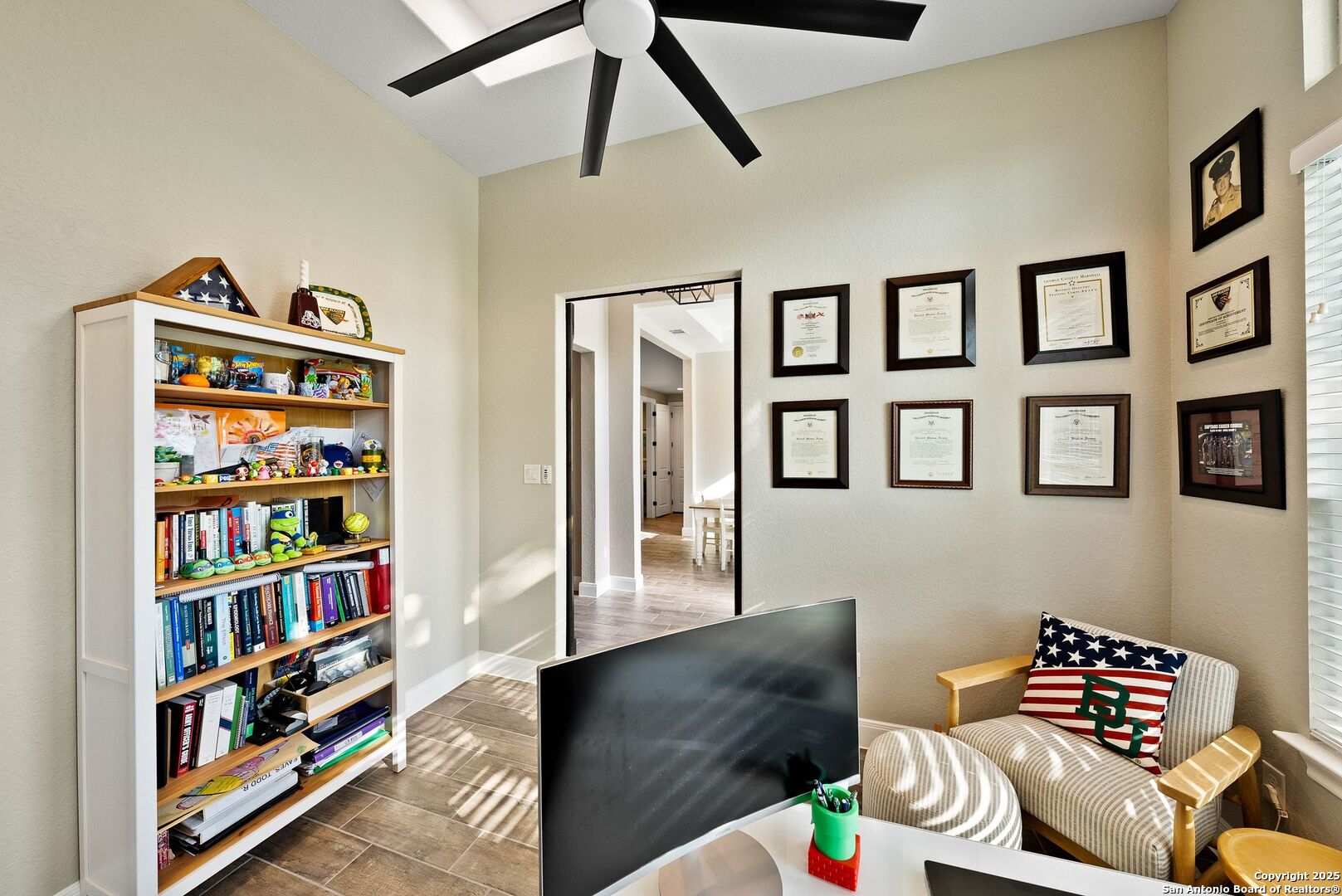 main property photo 16