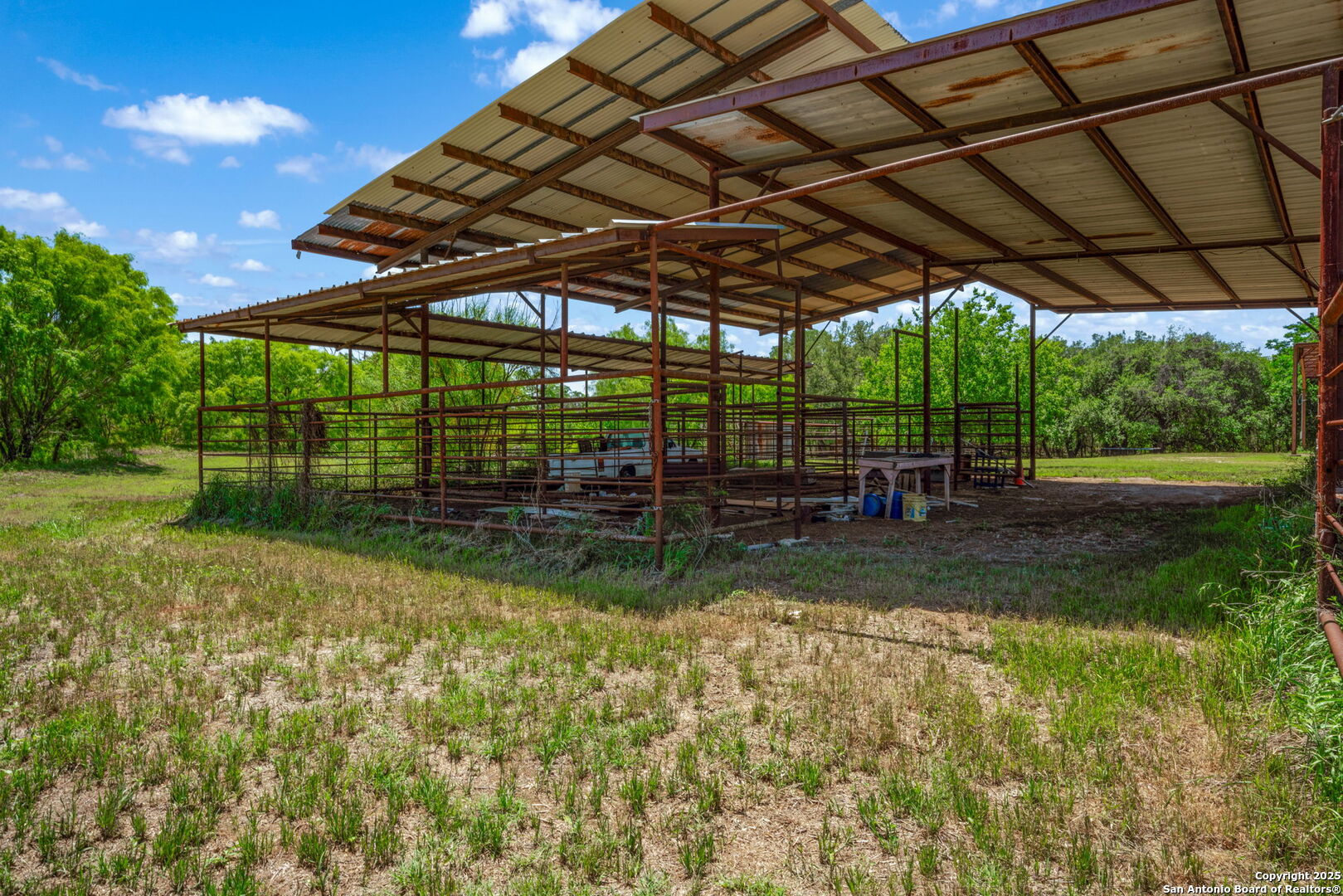 main property photo 21