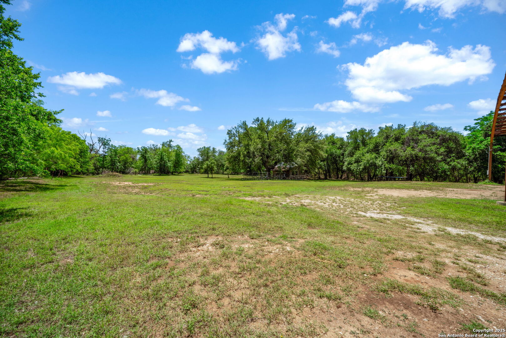 main property photo 22