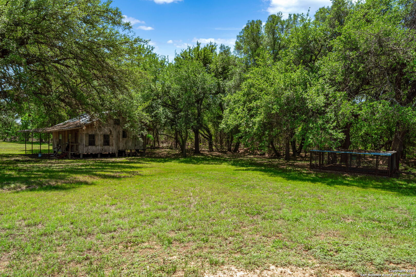 main property photo 23