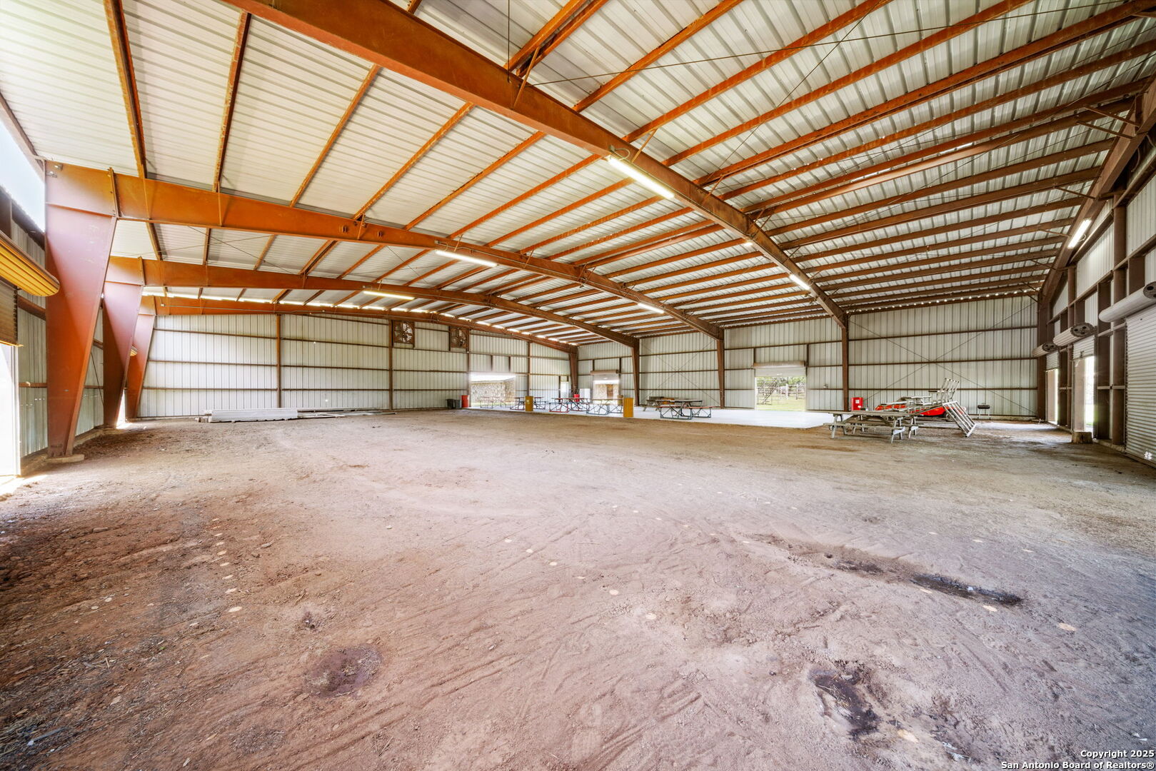 main property photo 26