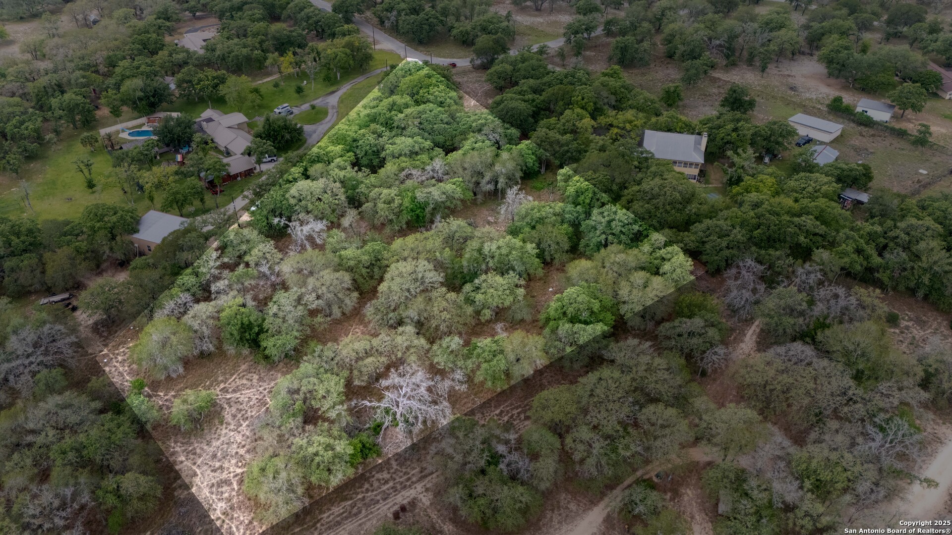 main property photo 7