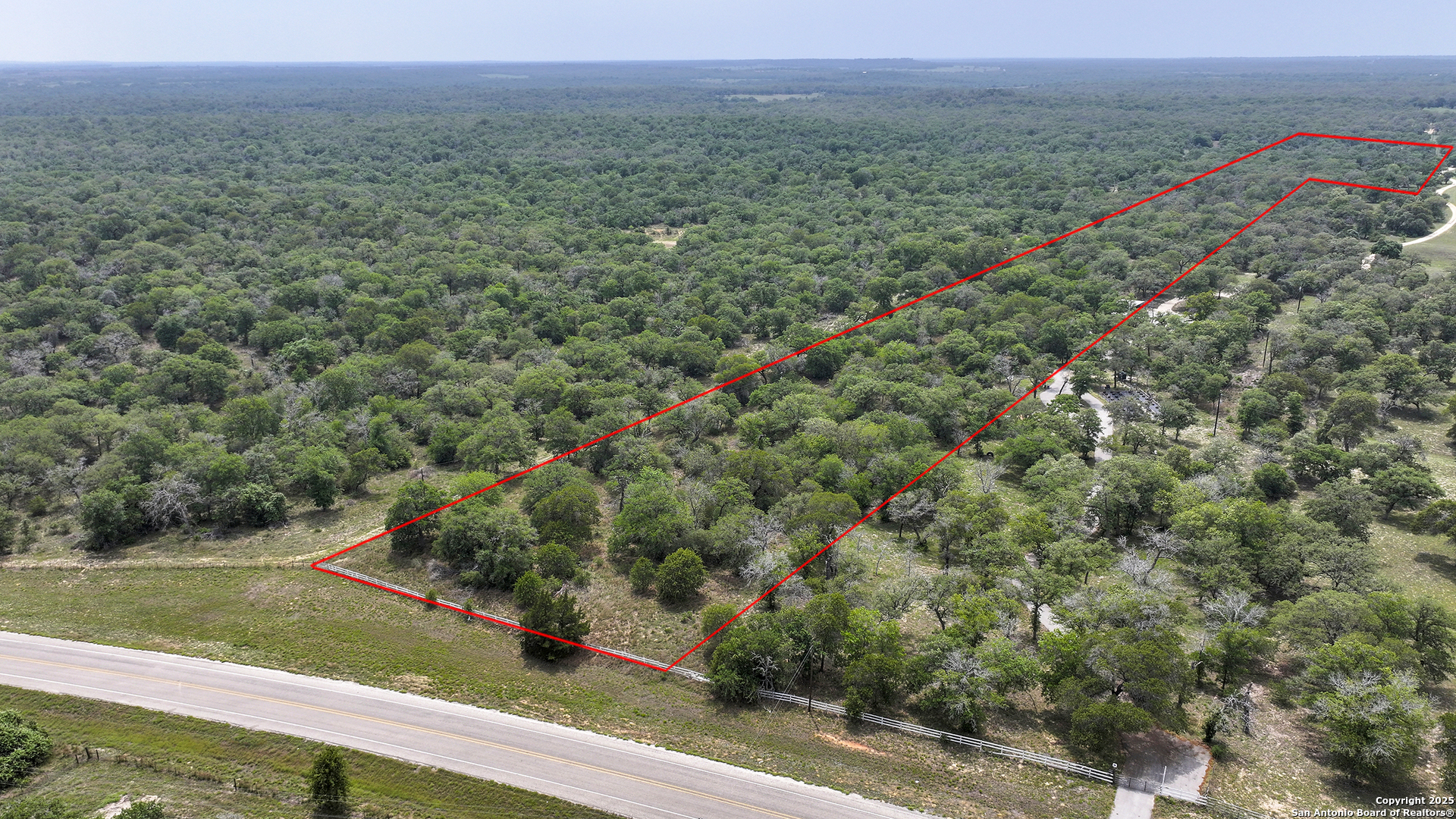 main property photo 4