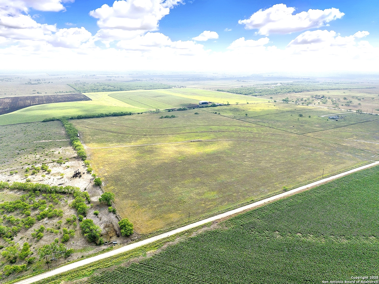 main property photo 7