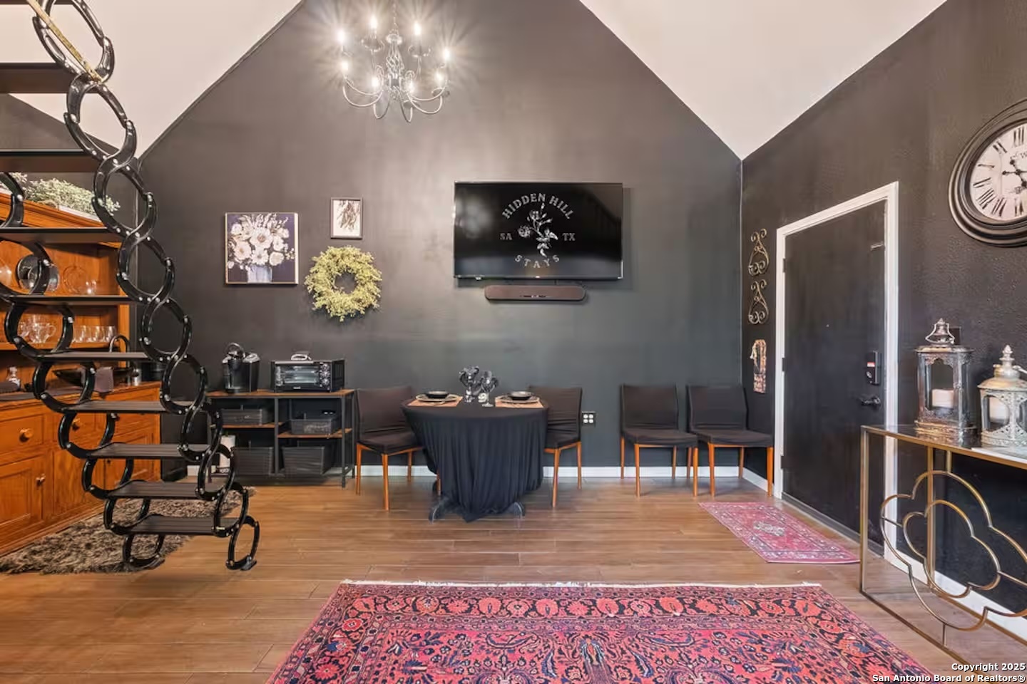 main property photo 16