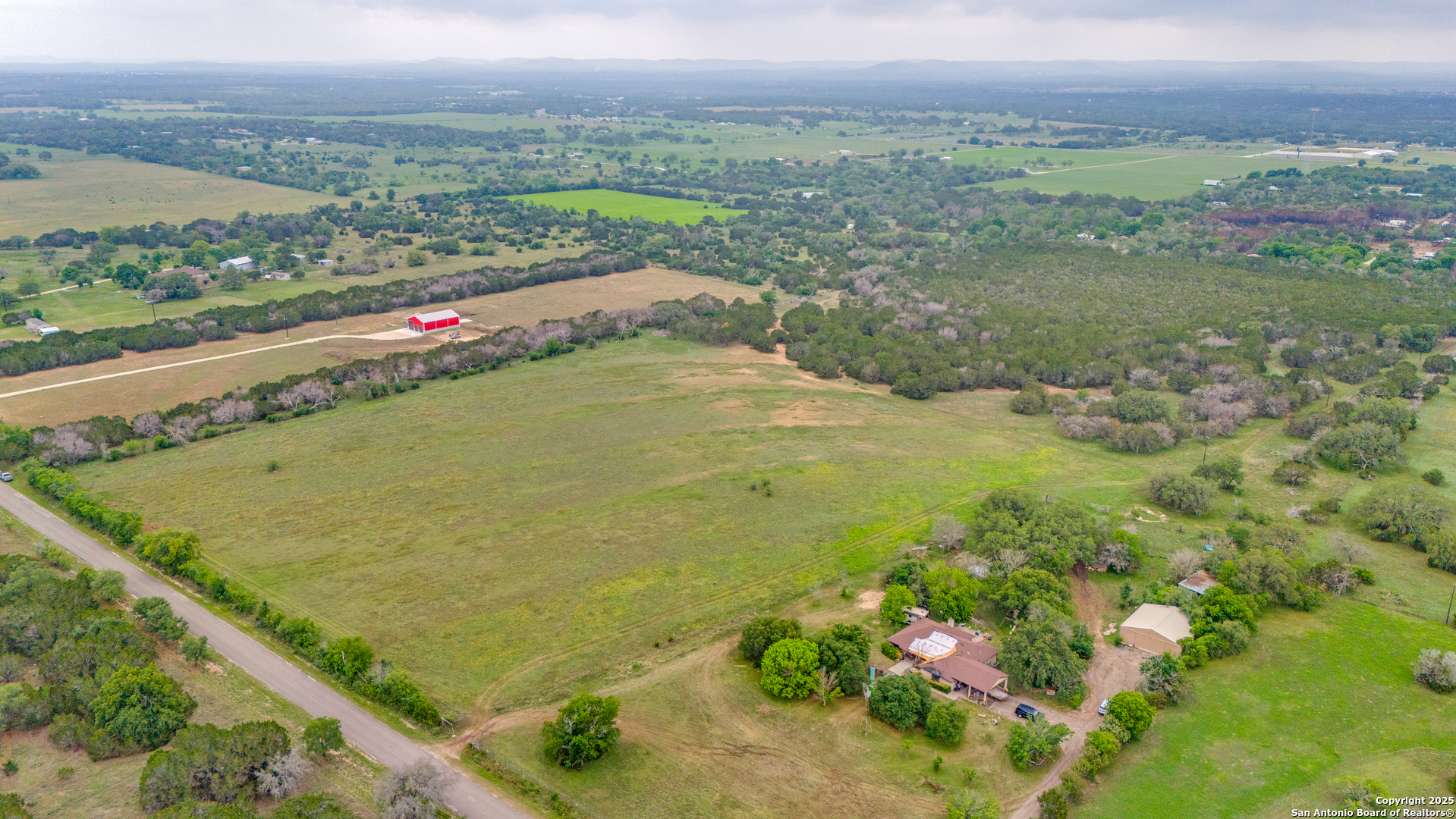 main property photo 15