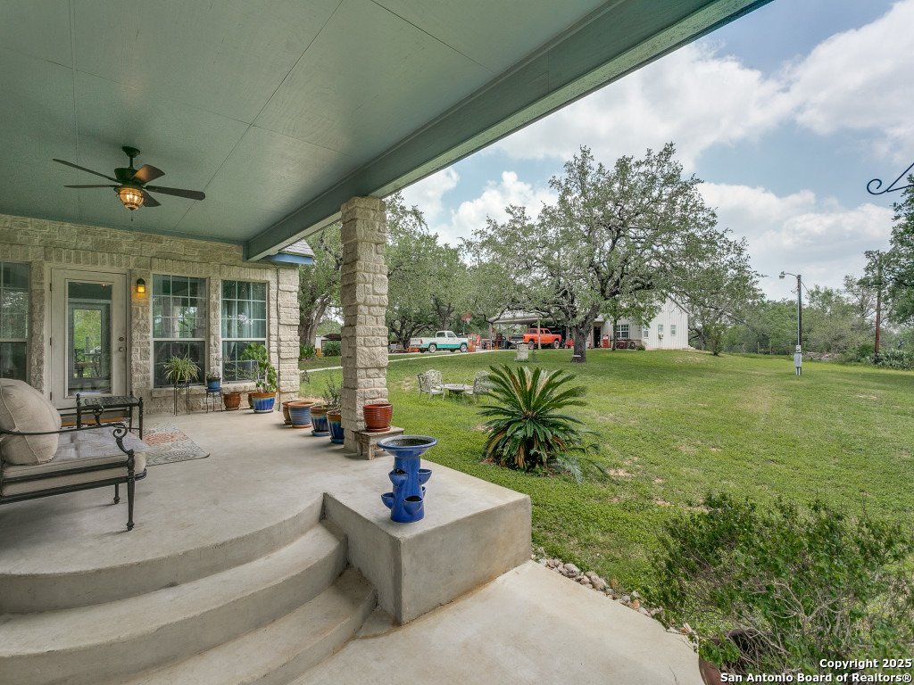 main property photo 31