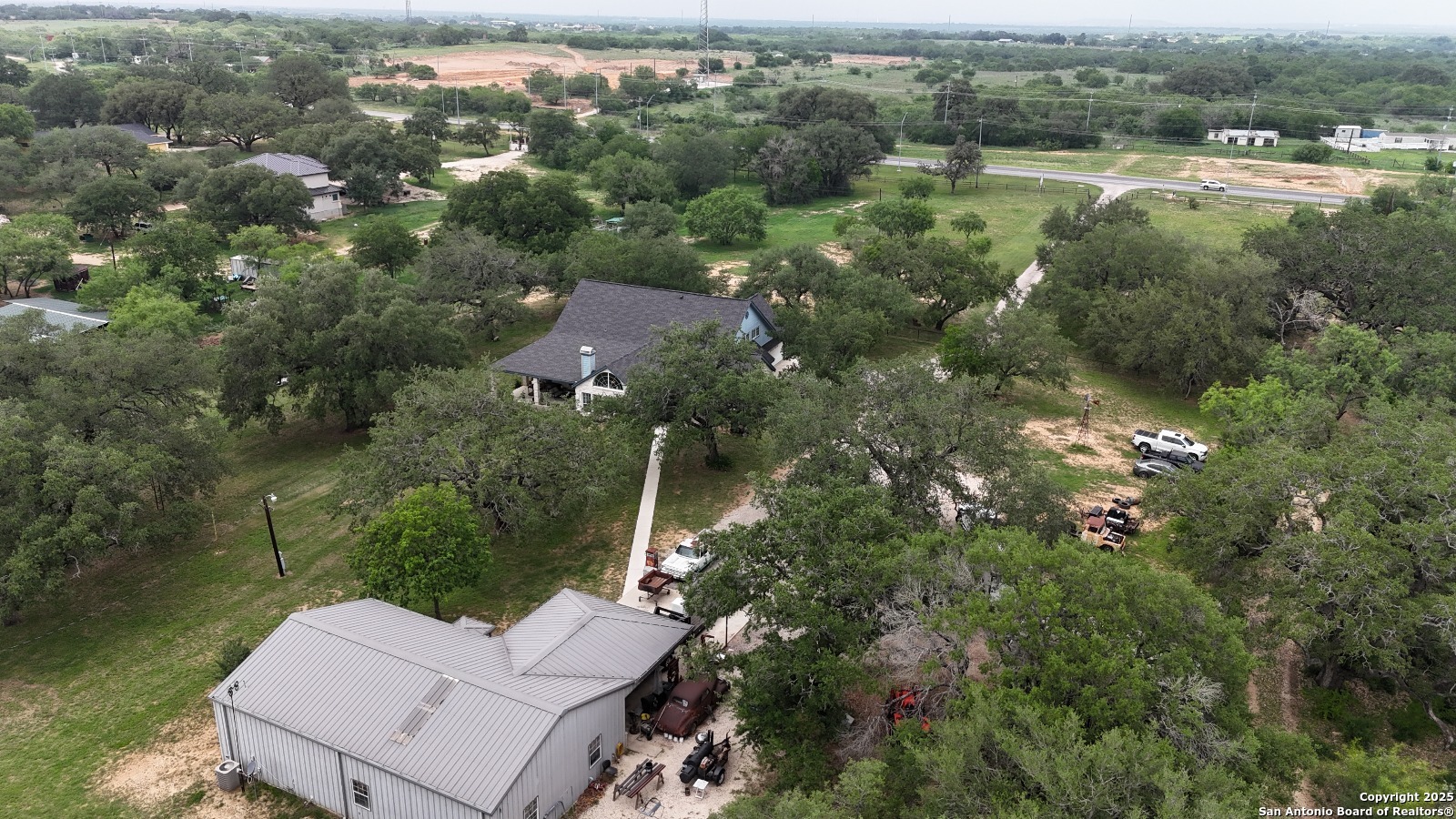 main property photo 39