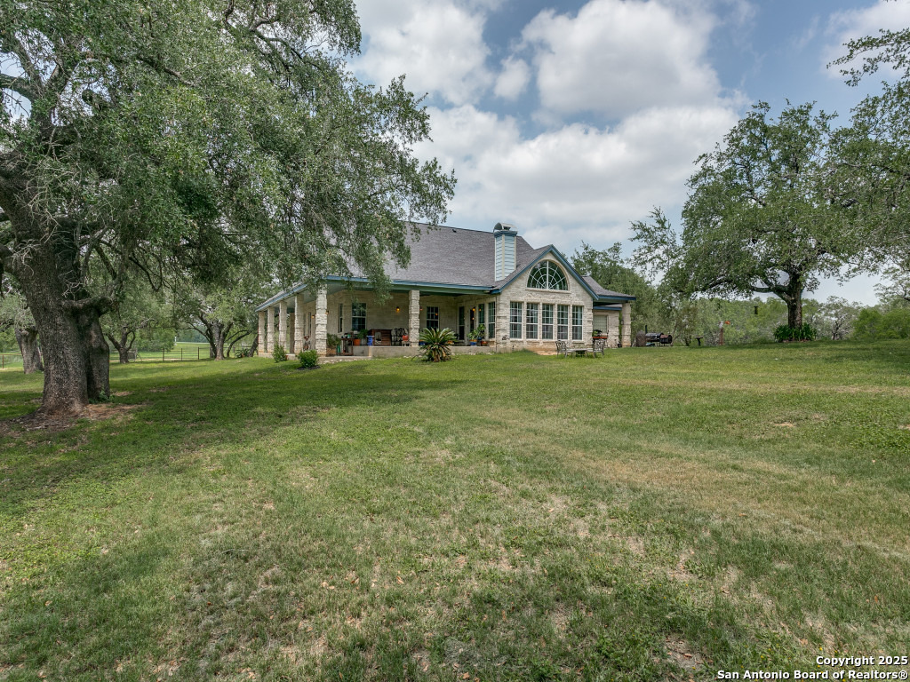 main property photo 4