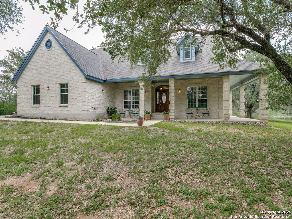 main property photo 5