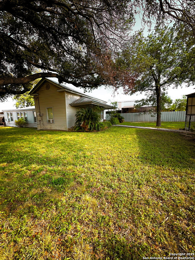 main property photo 24