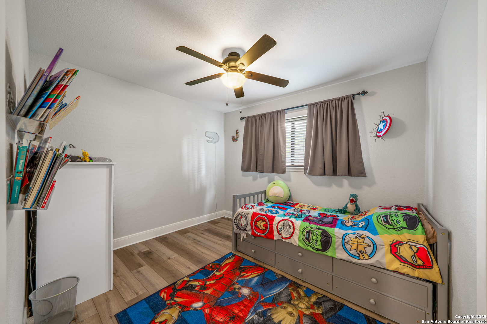 main property photo 23
