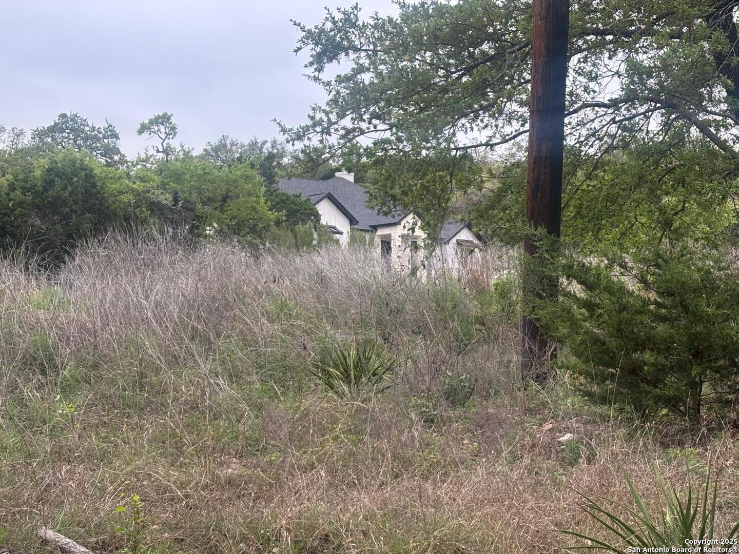 main property photo 24