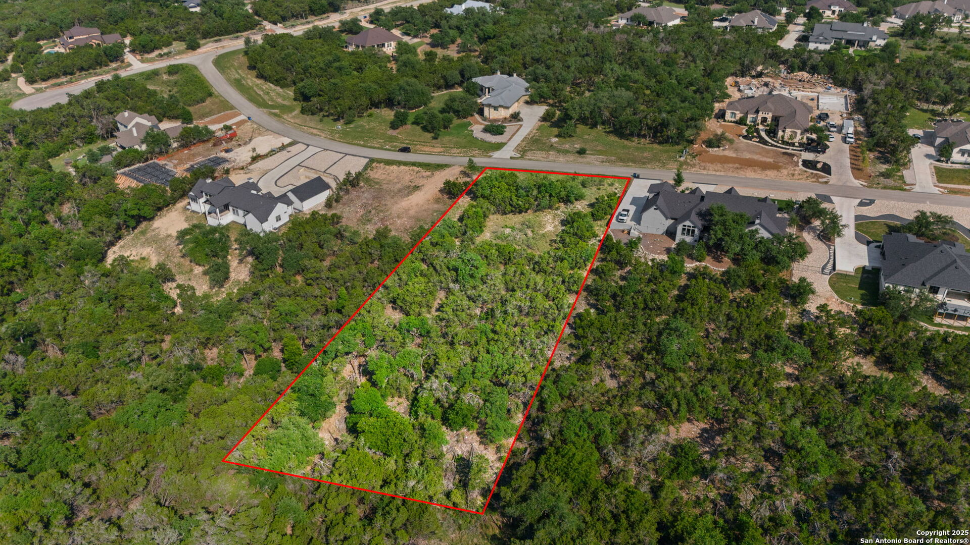 main property photo 8