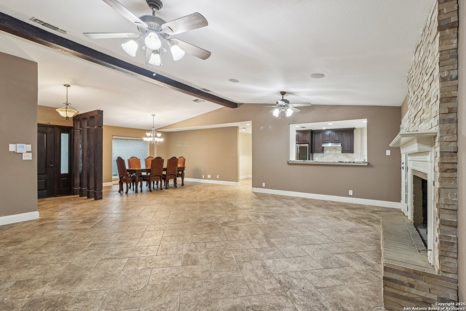 property viewer photo 9