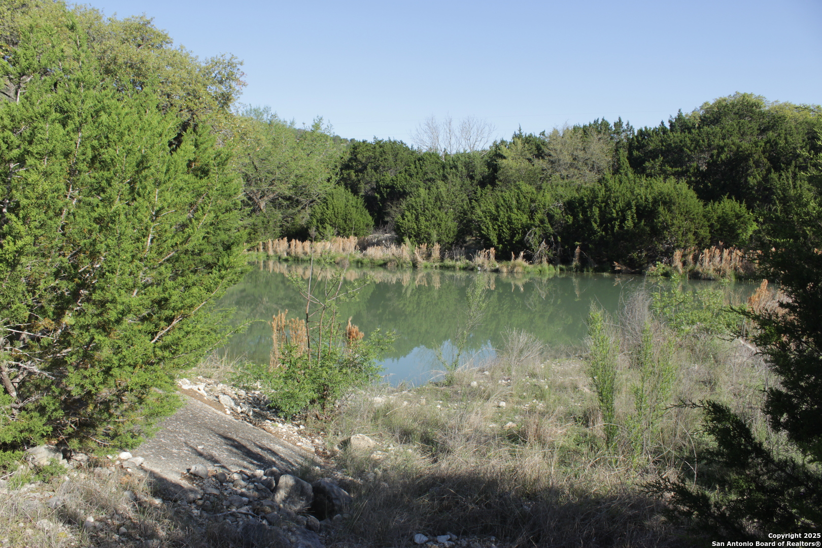 main property photo 19