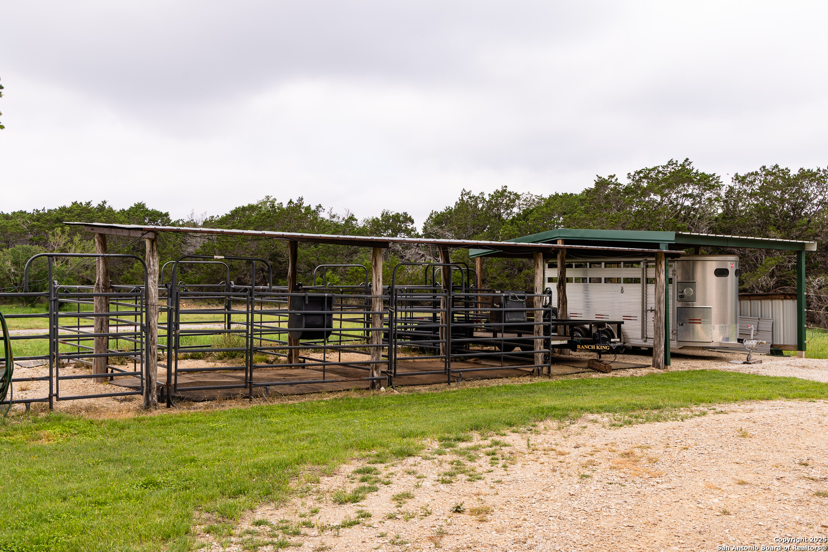 main property photo 26