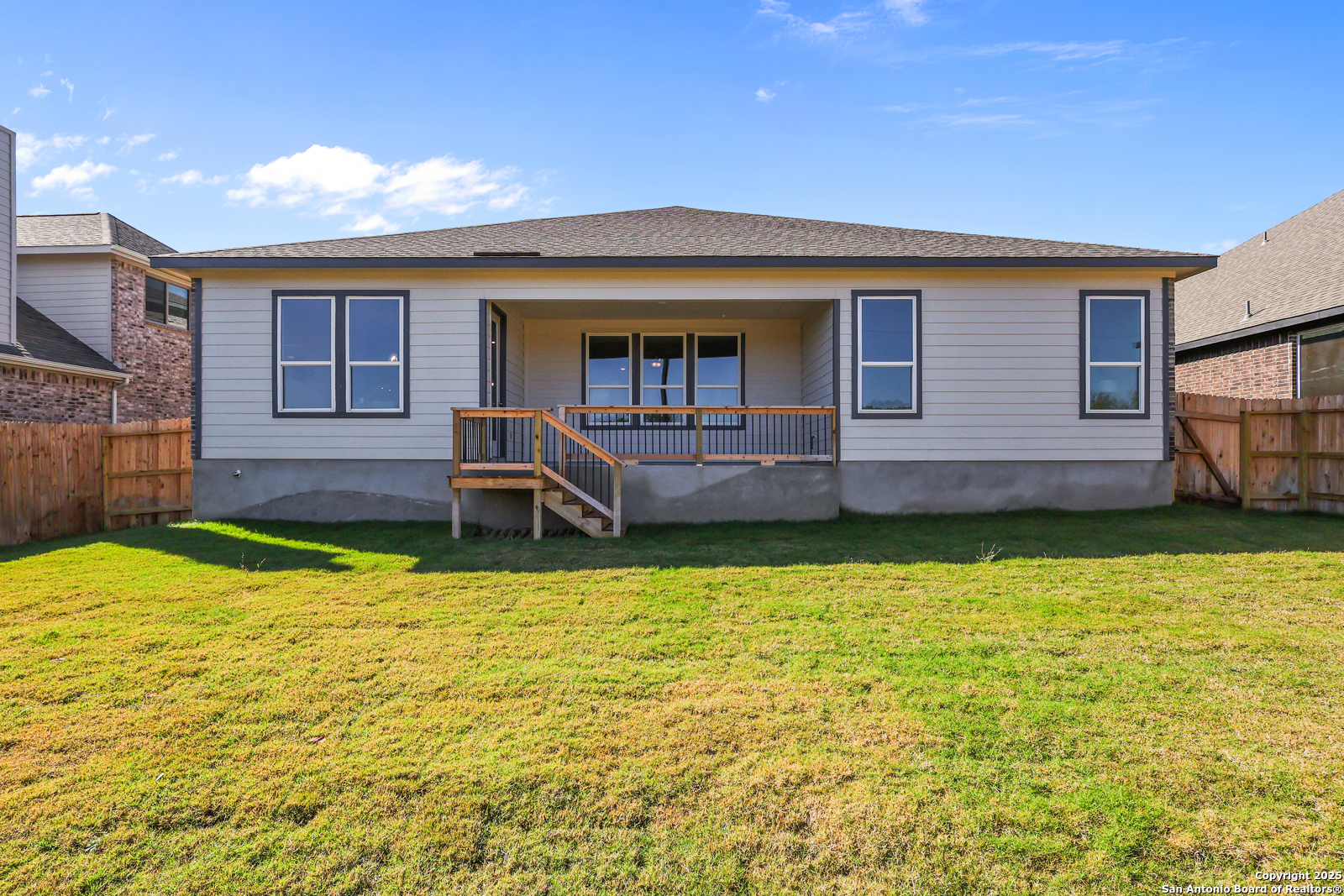 main property photo 36