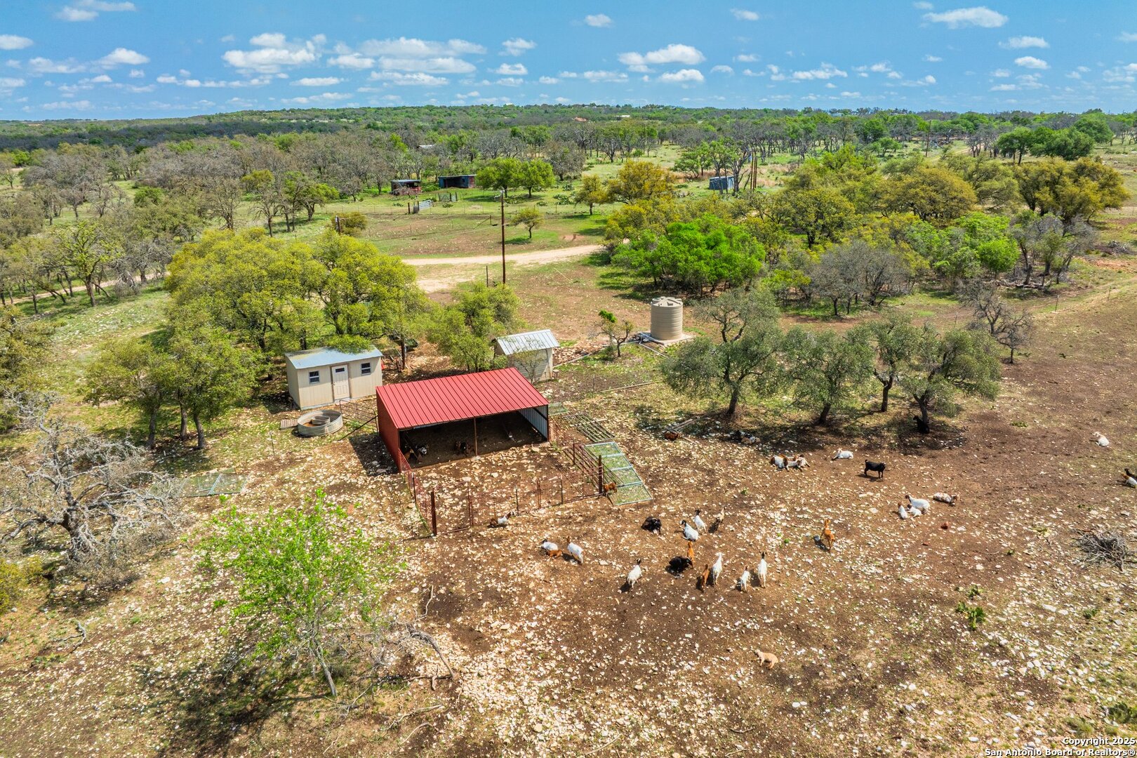 main property photo 22