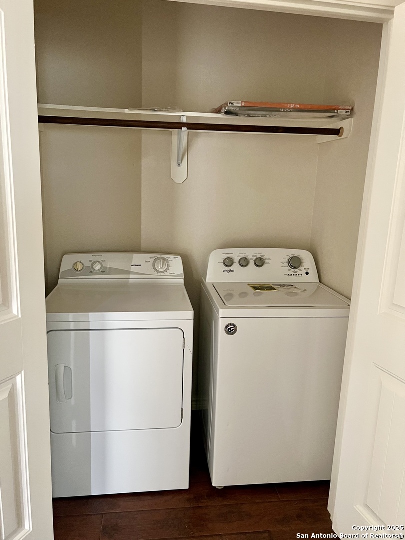main property photo 8