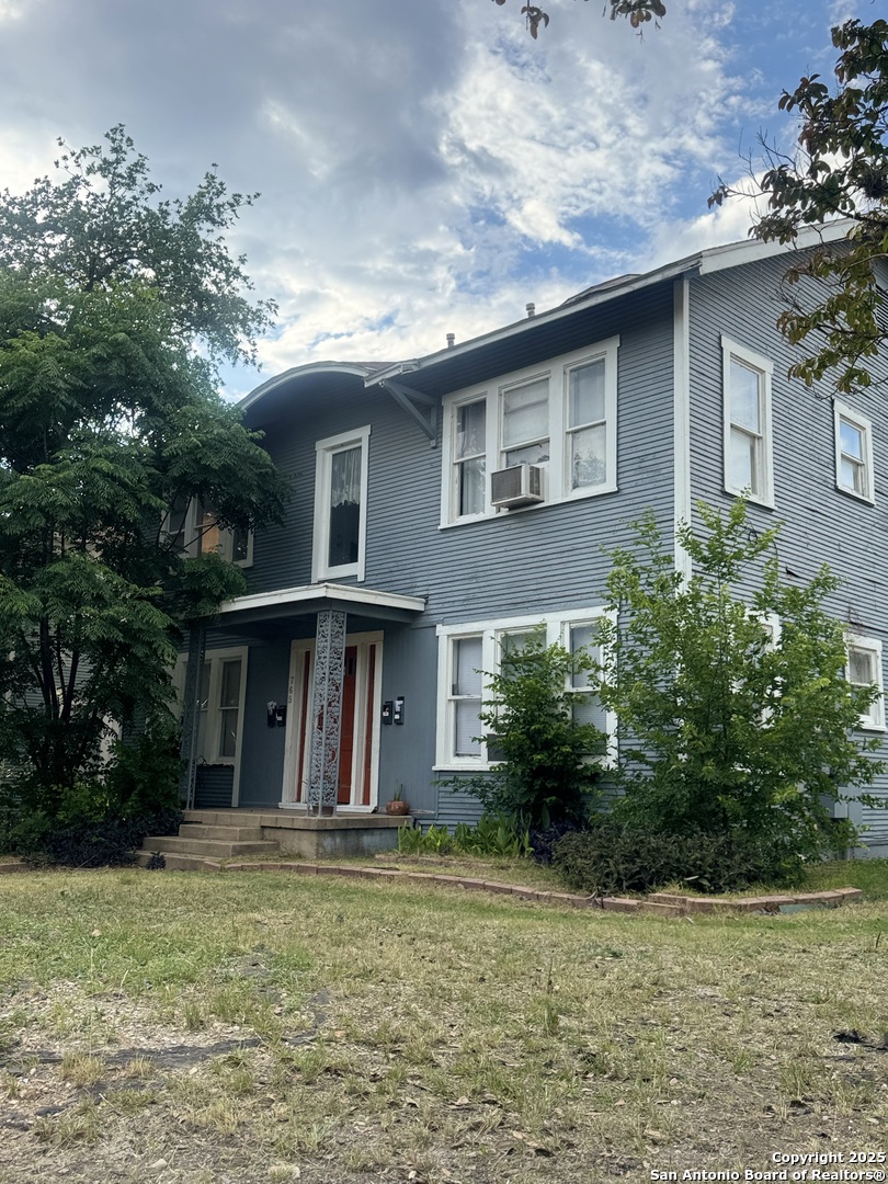 main property photo 13