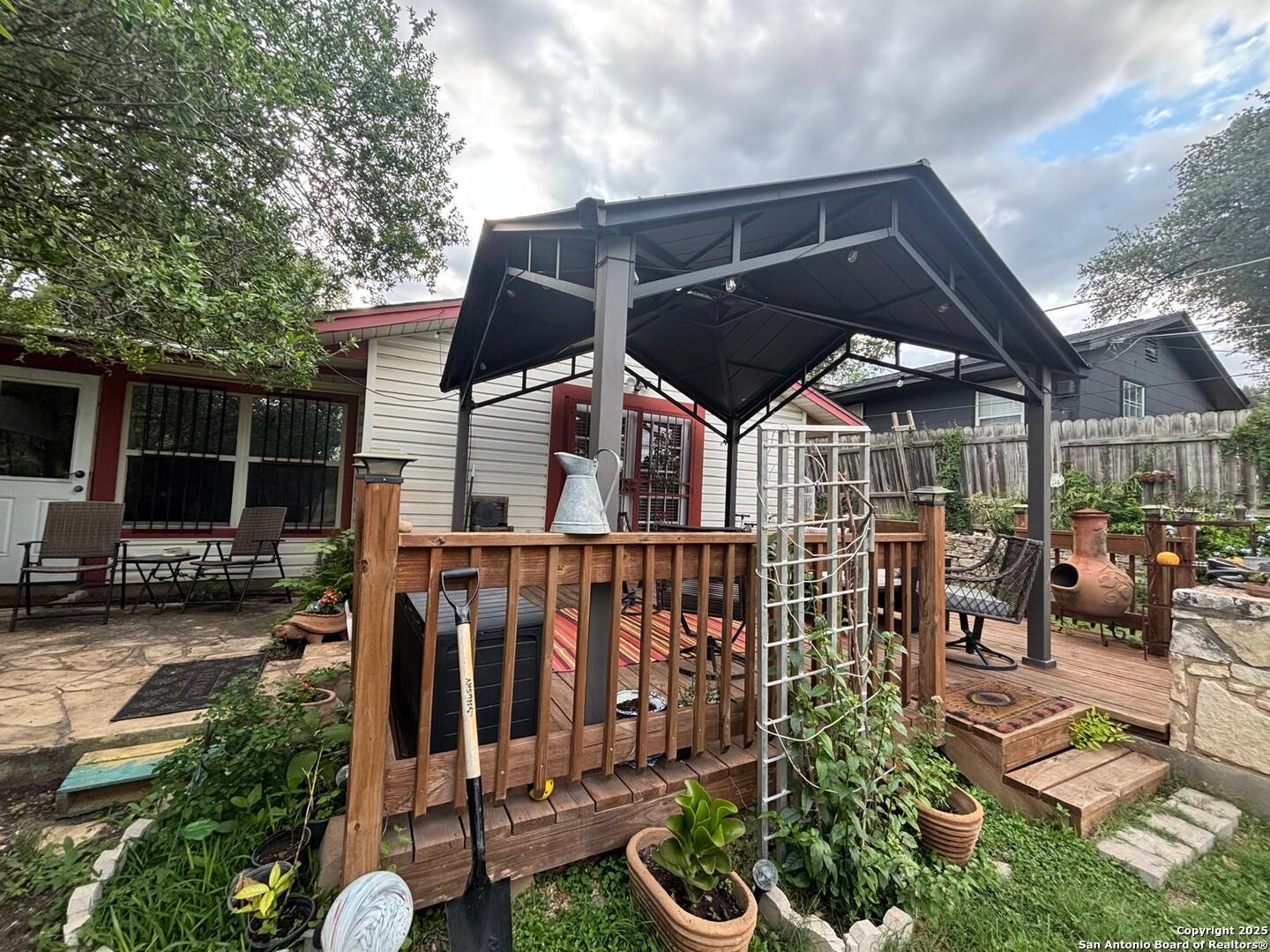 main property photo 21