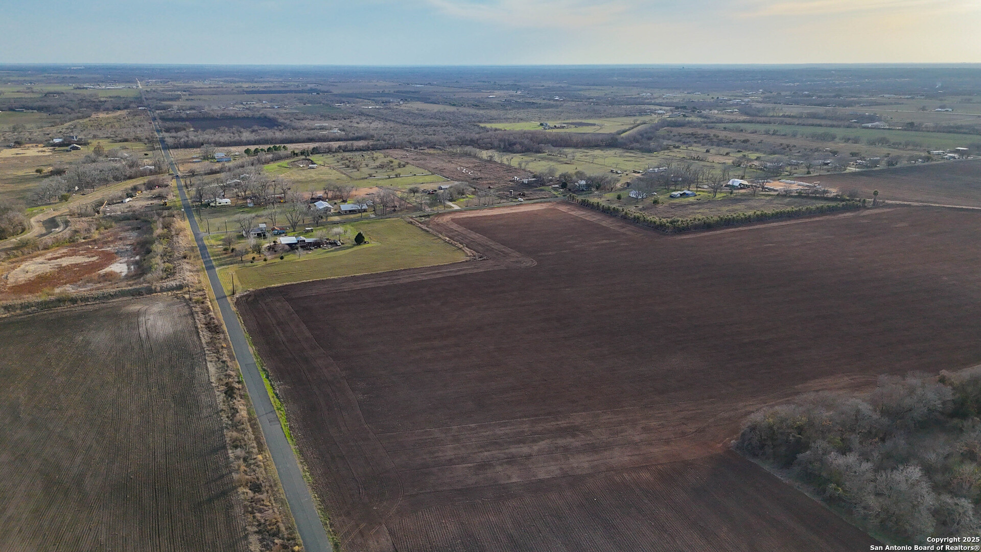 main property photo 13