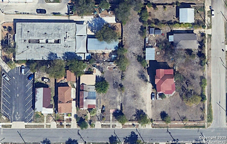 main property photo 3