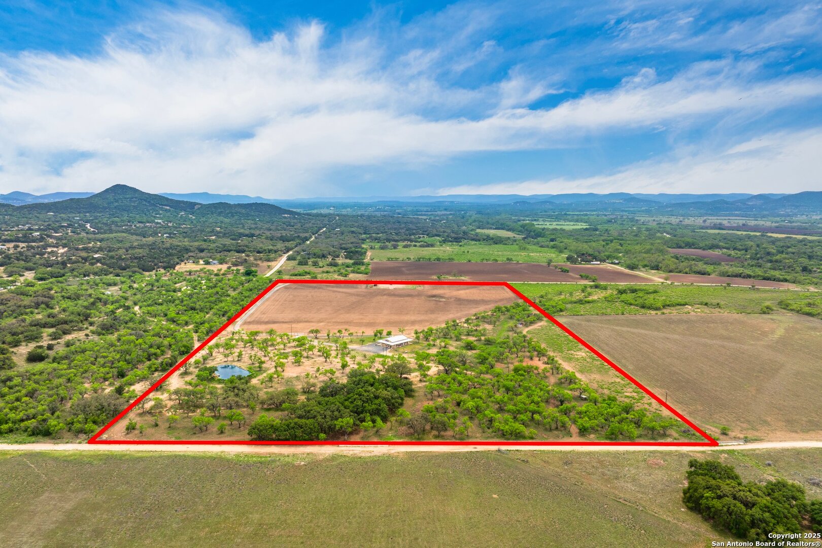 main property photo 2