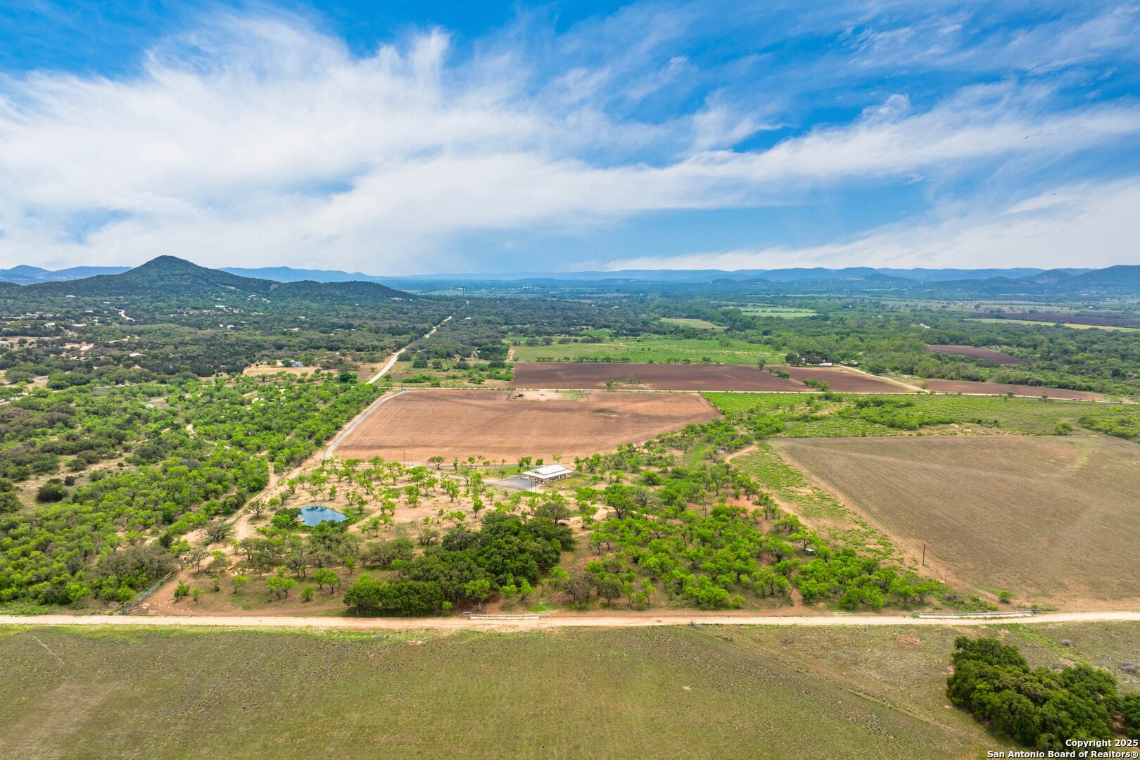 main property photo 7