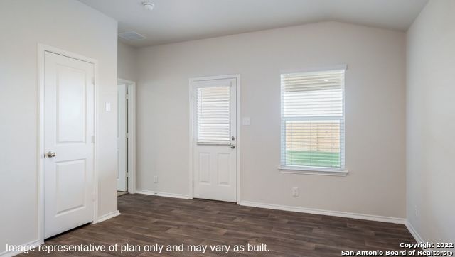 property viewer photo 11