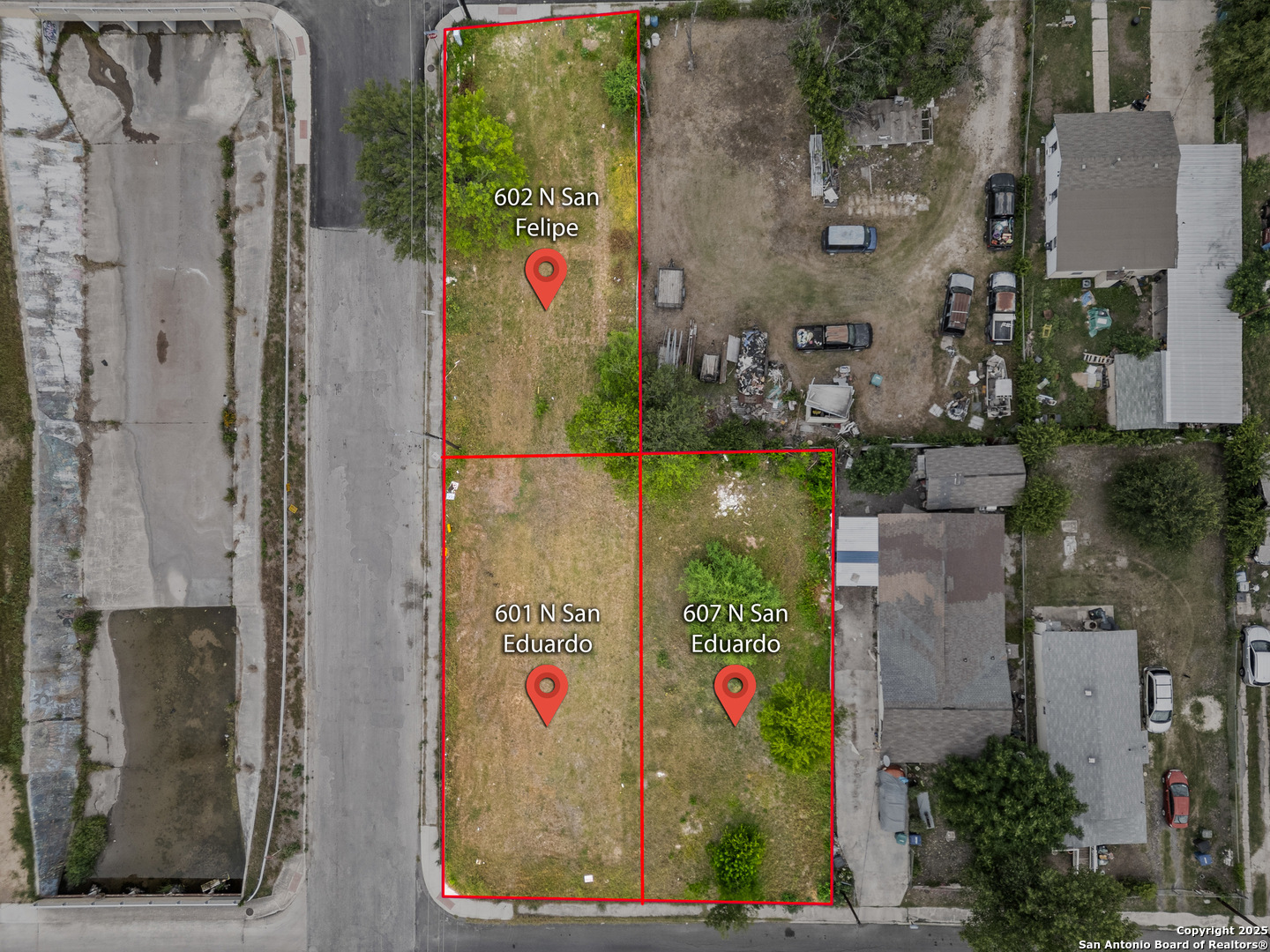 main property photo 10