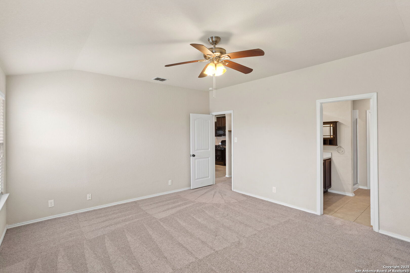 property viewer photo 14