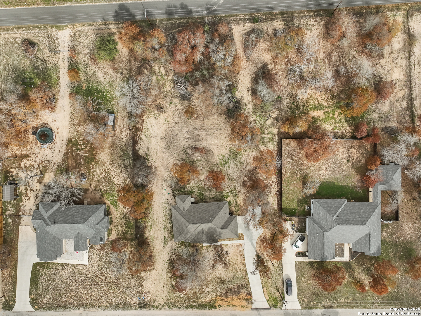 main property photo 9
