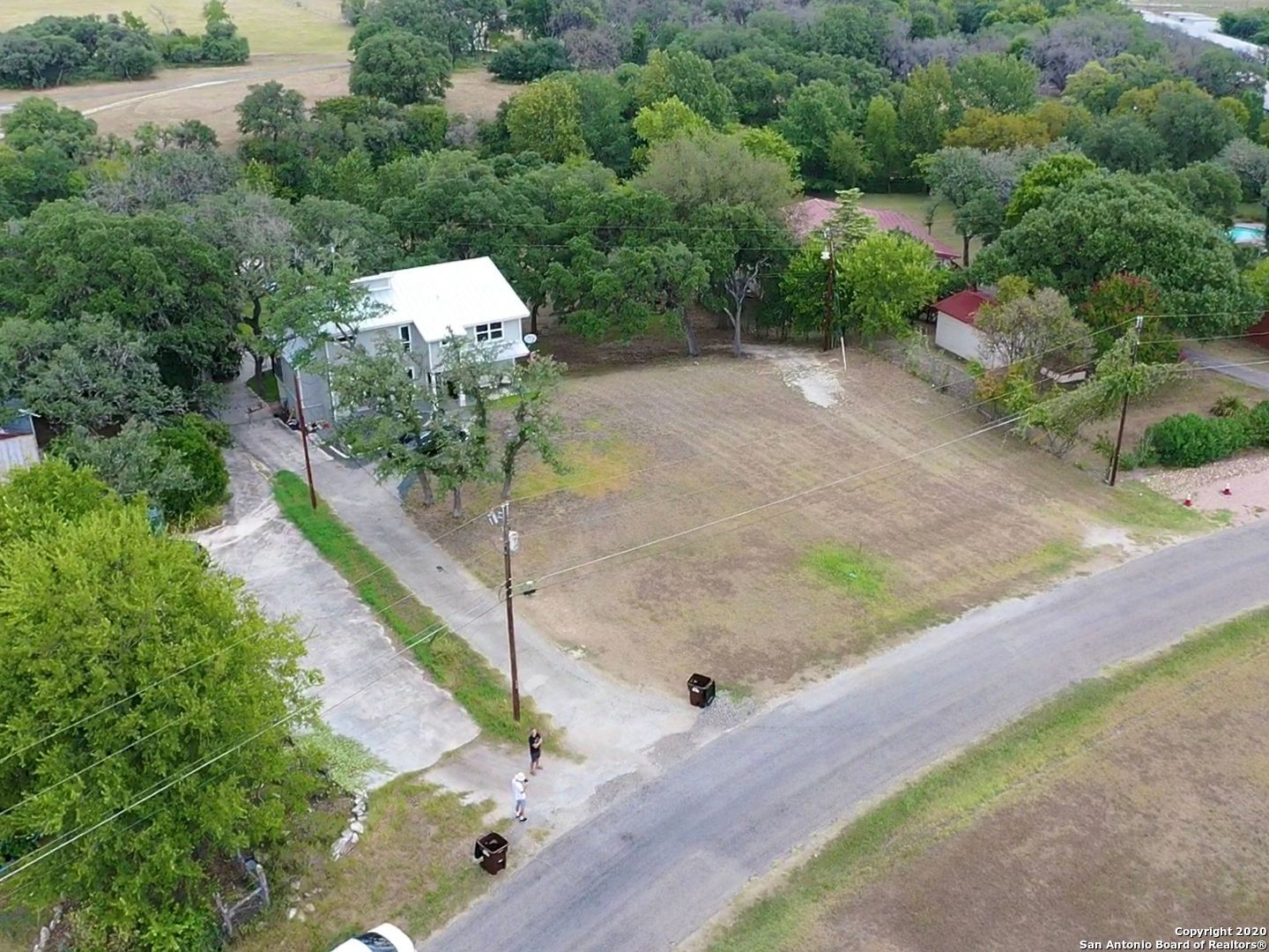 main property photo 15