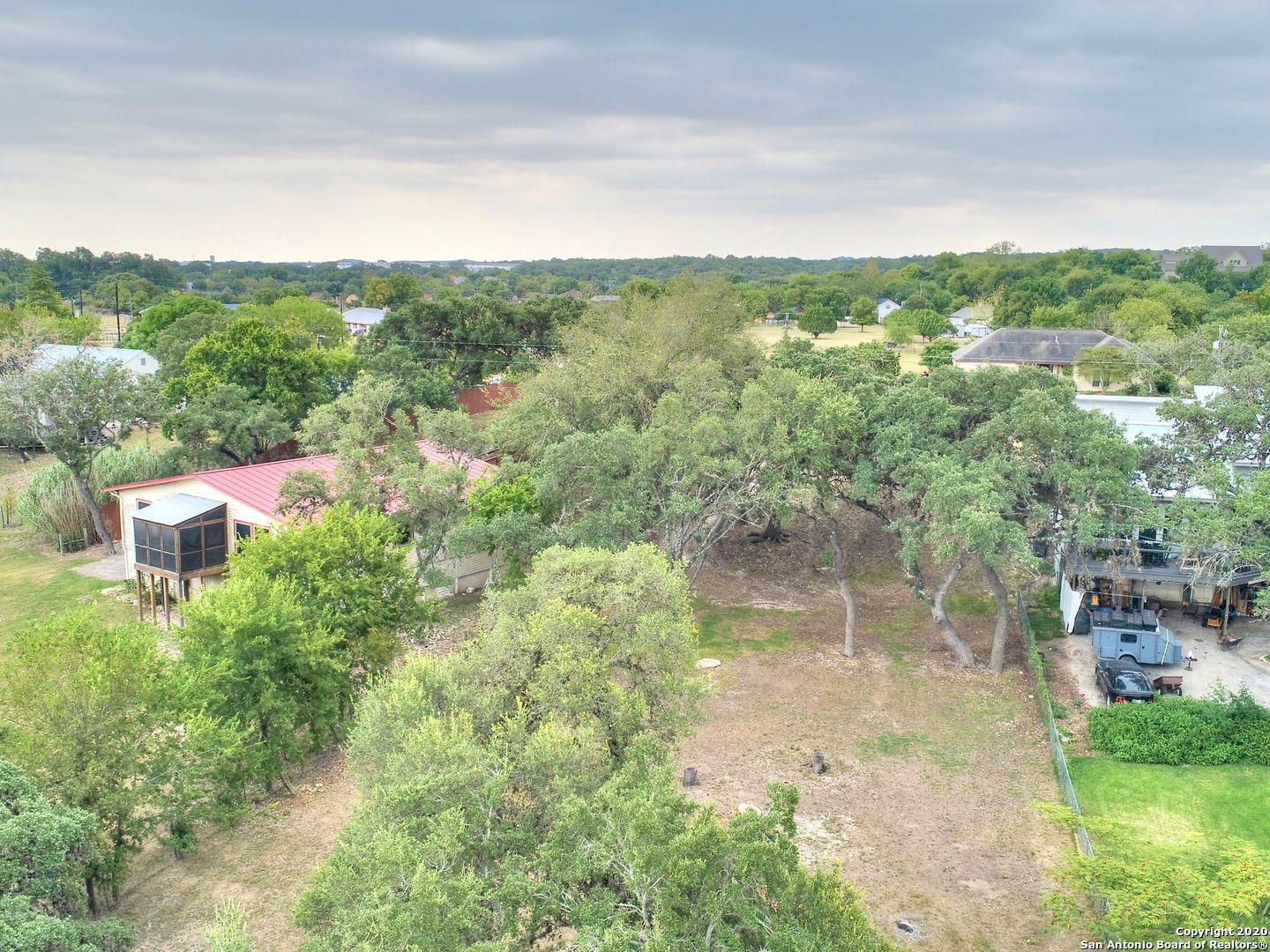 main property photo 19