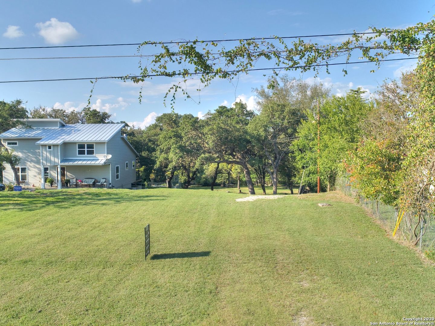 main property photo 22