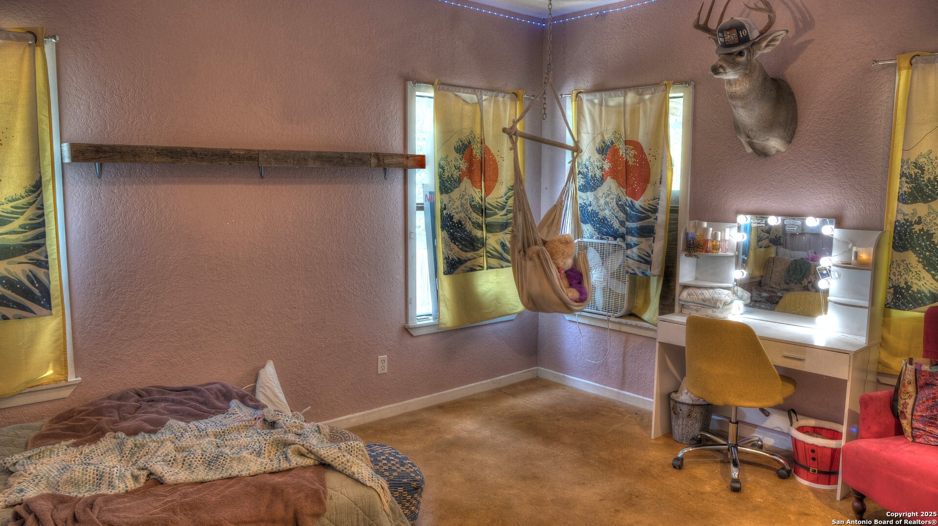 main property photo 47