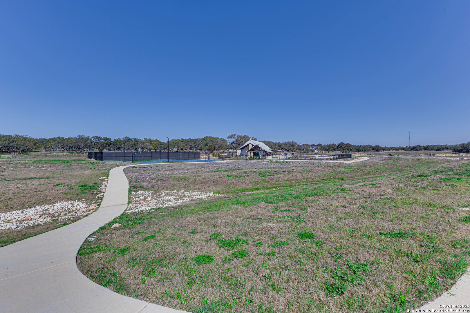 main property photo 42