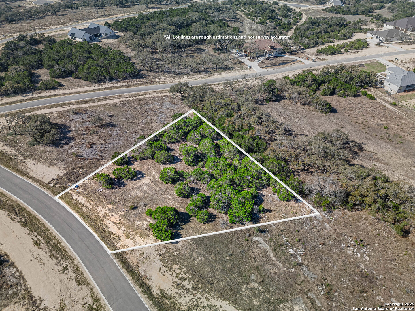 main property photo 8